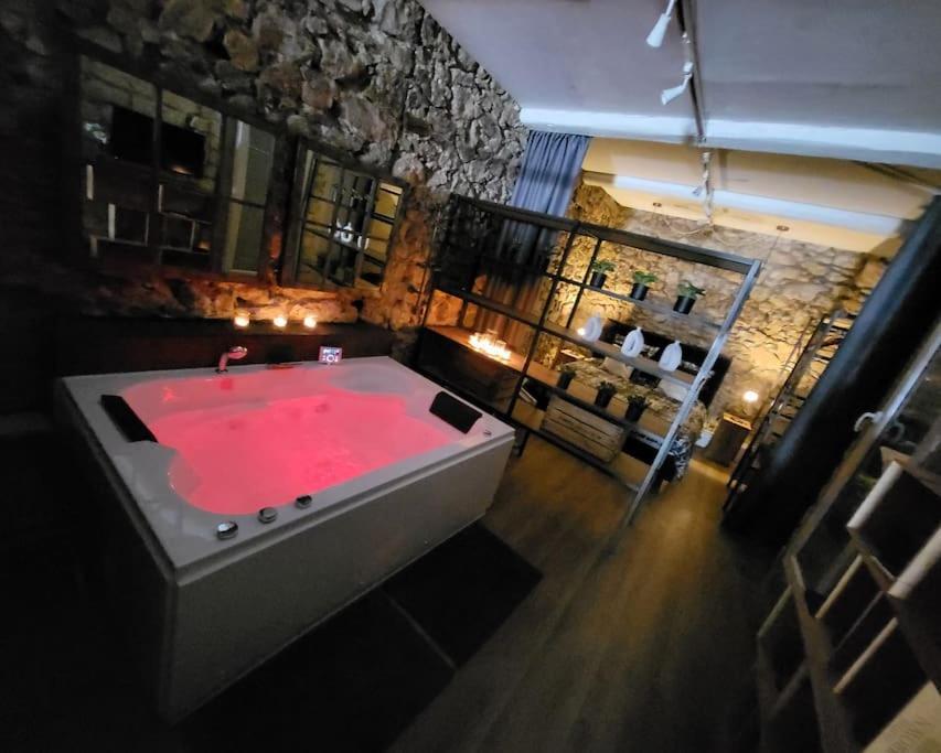 Le 79 Balneo Loft Deco Authentique Centre Climatisation Appartement Sète Buitenkant foto
